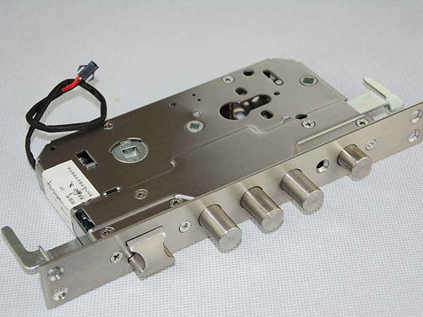 华亭24小时上门开锁公司